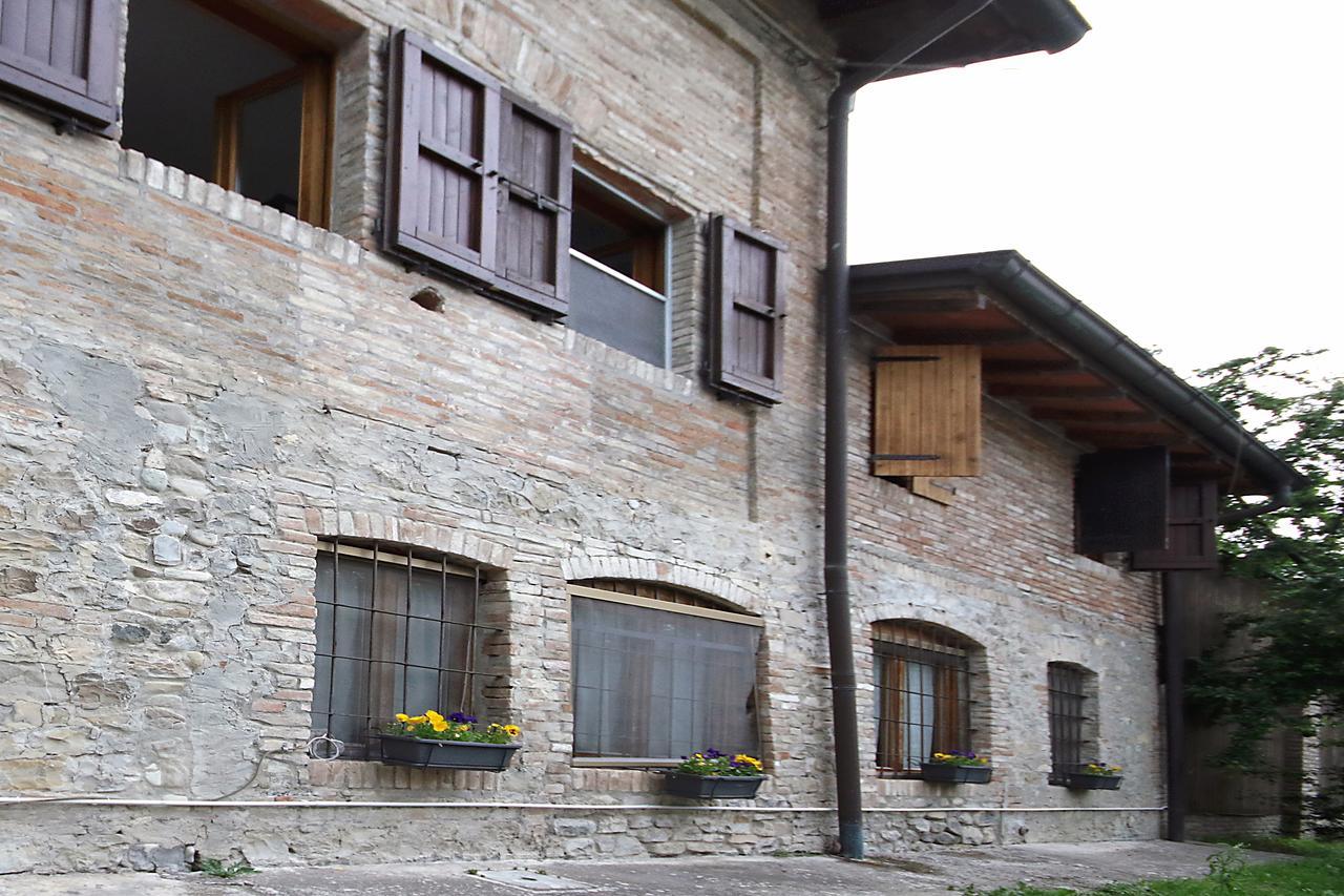 La Maesta' Bed & Breakfast Langhirano Exterior photo